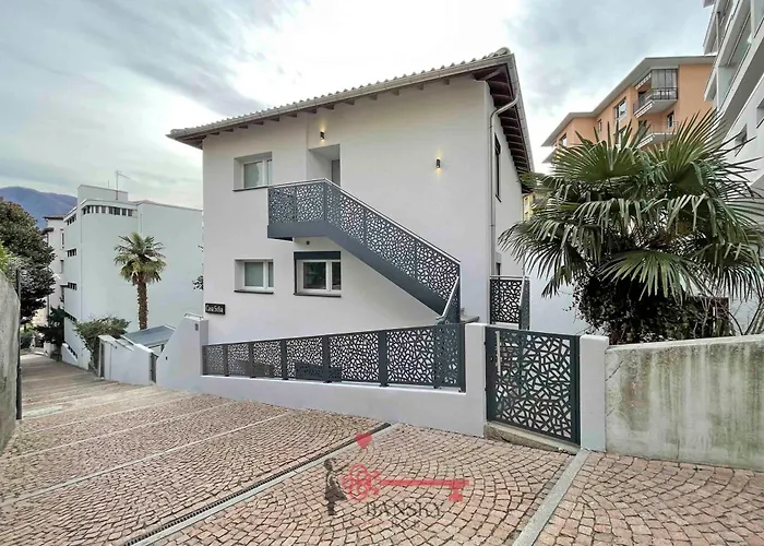 Sofia 2 - Modern Station -by Easylife Swiss *