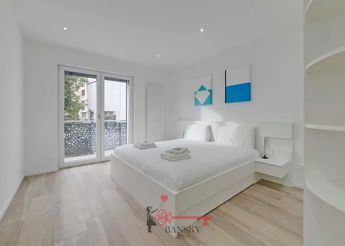 Sofia 2 - Modern Station -by Easylife Swiss Lugano