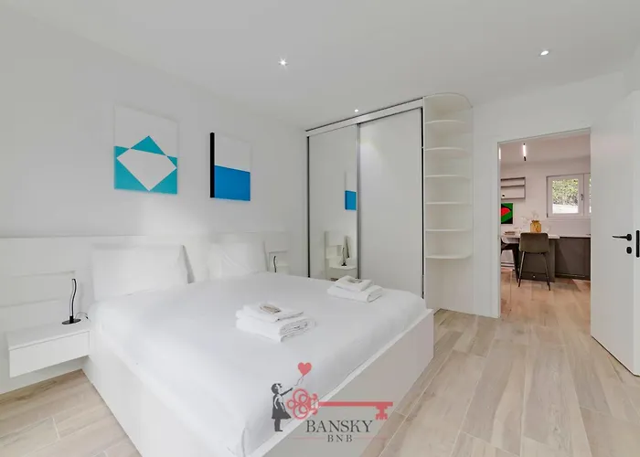 Sofia 2 - Modern Station -by Easylife Swiss