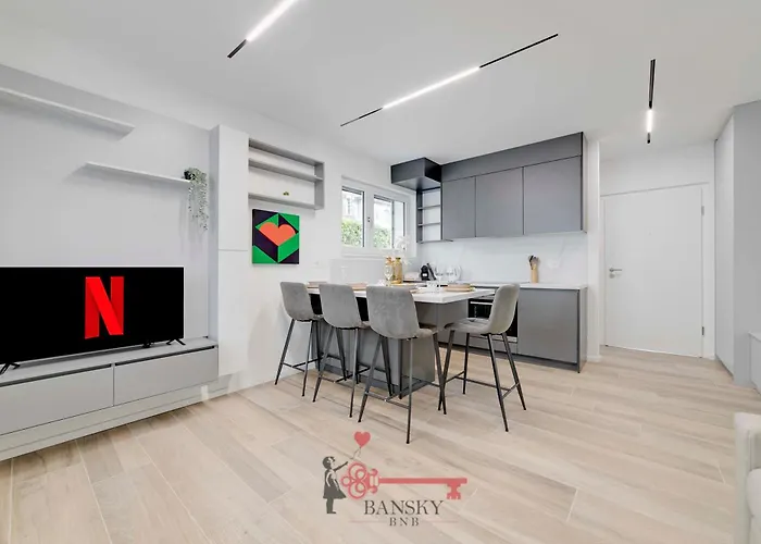 Sofia 2 - Modern Station -by Easylife Swiss * Lugano