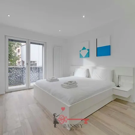 Sofia 2 - Modern Station -by Easylife Swiss Lugano